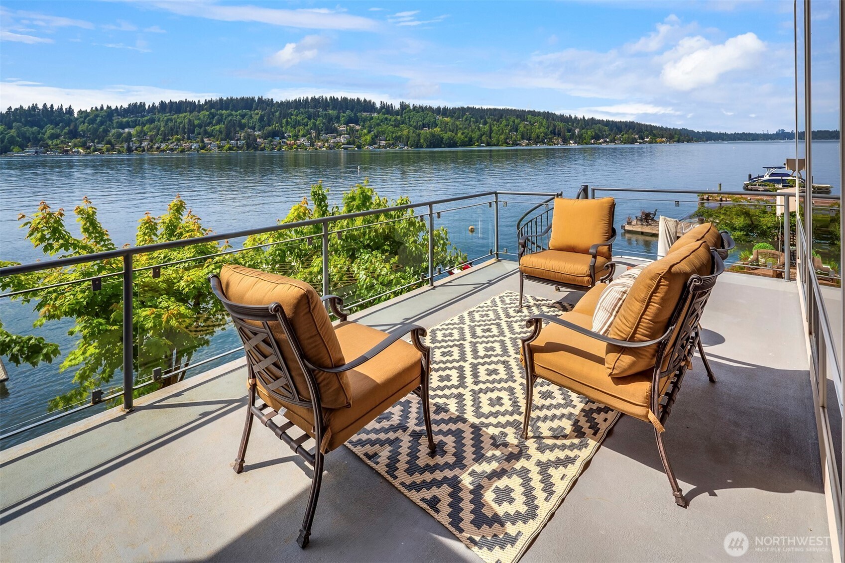 3711 Lake Washington Boulevard North Renton, WA 98056 - Photo 12 of 39