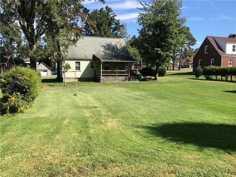 233 East McQuistion Road Butler, PA 16001 - Photo 2 of 11 Gallery Image 2
