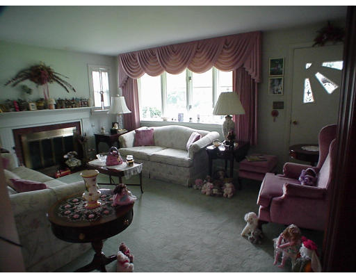 225 Slater Avenue Springfield, MA 01119 - Photo 2 of 6