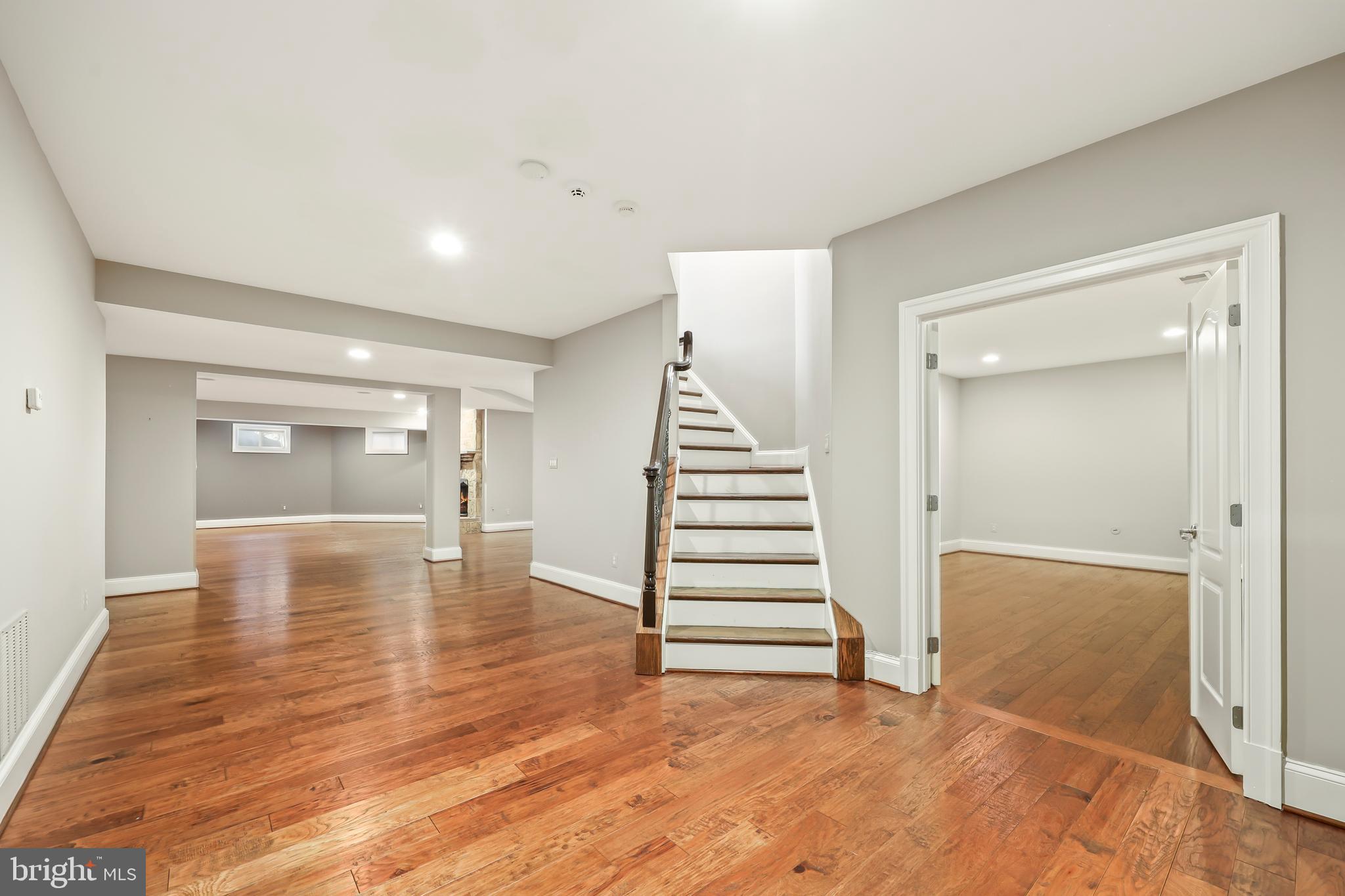 8340 Springhaven Garden Lane McLean, VA 22102 - Photo 52 of 76