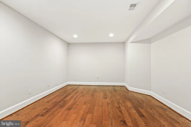 $4,100,000 | 8340 Springhaven Garden Lane, McLean, VA 22102