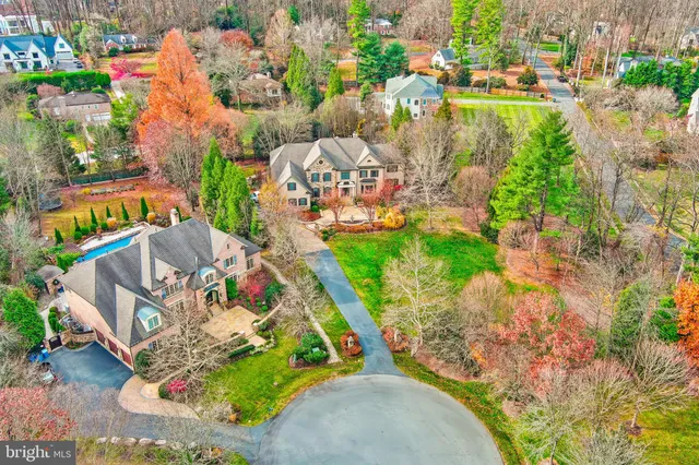 $4,100,000 | 8340 Springhaven Garden Lane, McLean, VA 22102