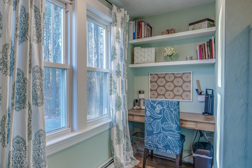 66 Pine Hill Road Bedford, MA 01730 - Photo 25 of 38