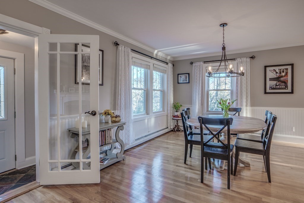 66 Pine Hill Road Bedford, MA 01730 - Photo 9 of 38