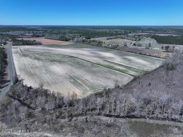 $320,000 | 53 Hwy E Kelly Nc 28448 Highway East, Kelly, NC 28448