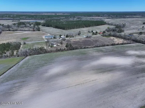 $320,000 | 53 Hwy E Kelly Nc 28448 Highway East, Kelly, NC 28448