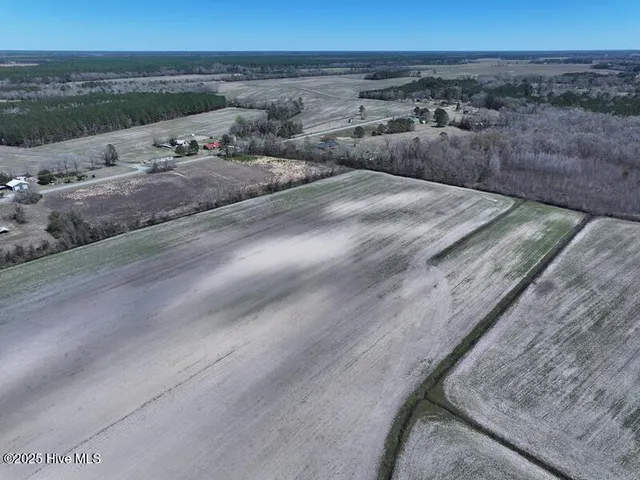 $320,000 | 53 Hwy E Kelly Nc 28448 Highway East, Kelly, NC 28448