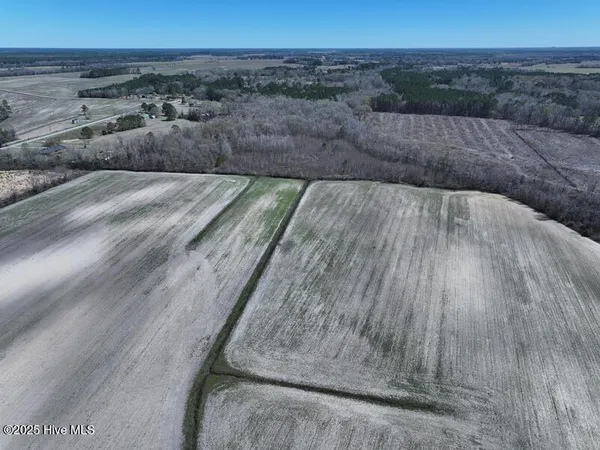 $320,000 | 53 Hwy E Kelly Nc 28448 Highway East, Kelly, NC 28448