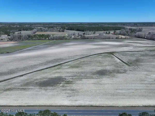 $320,000 | 53 Hwy E Kelly Nc 28448 Highway East, Kelly, NC 28448