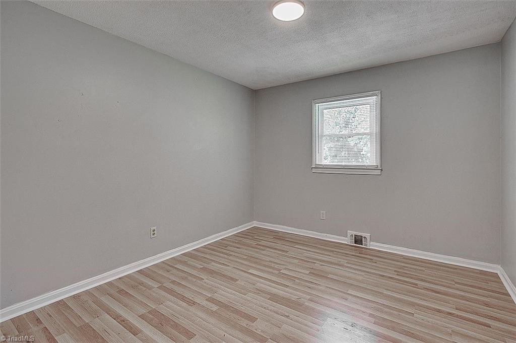 995 Farmer Road Denton, NC 27239 - Photo 21 of 33