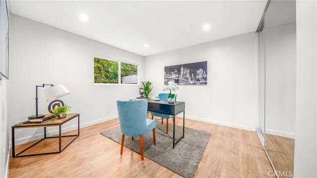 $869,900 | 20010 Eccles Street, Winnetka, CA 91306