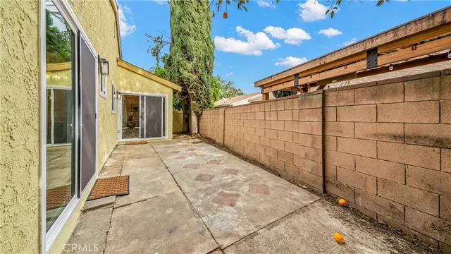 $869,900 | 20010 Eccles Street, Winnetka, CA 91306