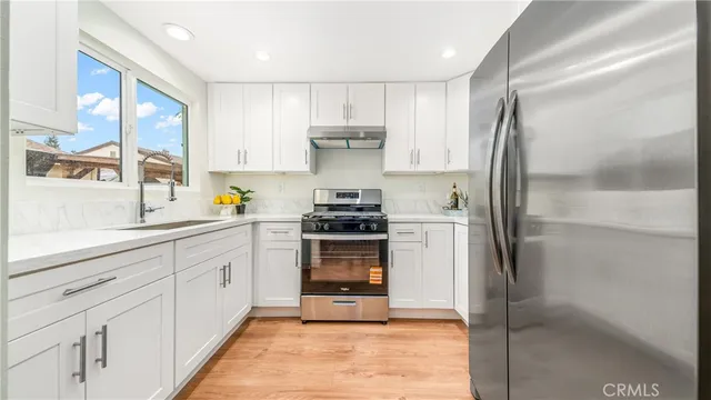 $869,900 | 20010 Eccles Street, Winnetka, CA 91306