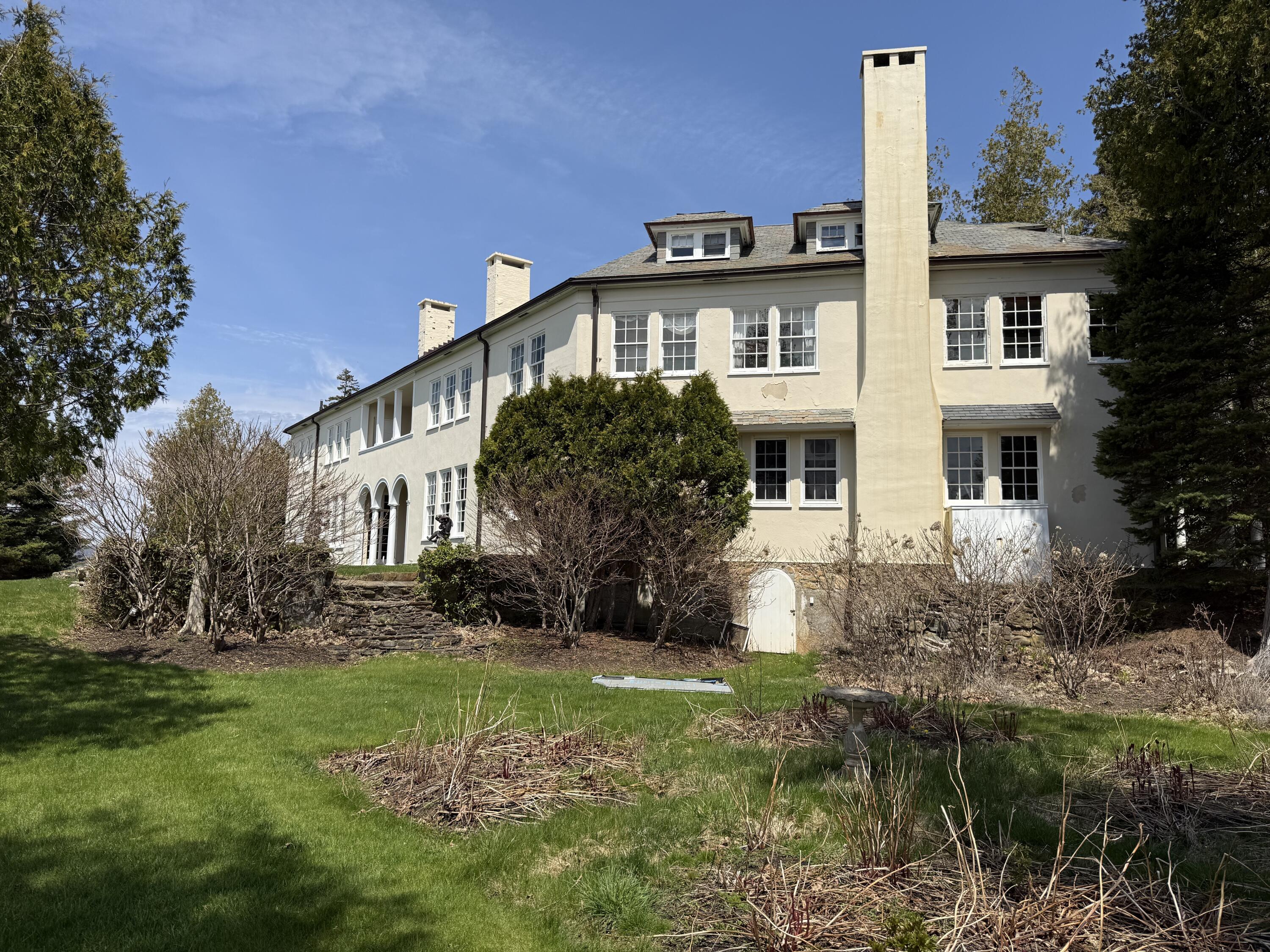 399 Hermit's Point Road Islesboro, ME 04848 - Photo 12 of 61 IMG_1390