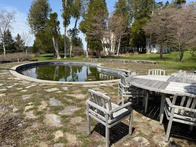 $6,500,000 | 399 Hermit's Point Road, Islesboro, ME 04848