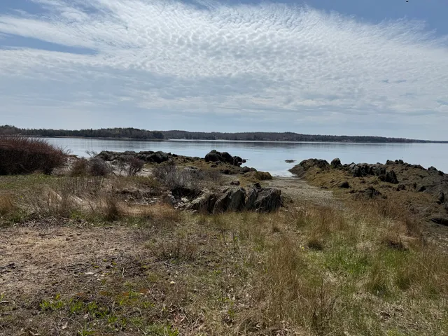 $6,500,000 | 399 Hermit's Point Road, Islesboro, ME 04848