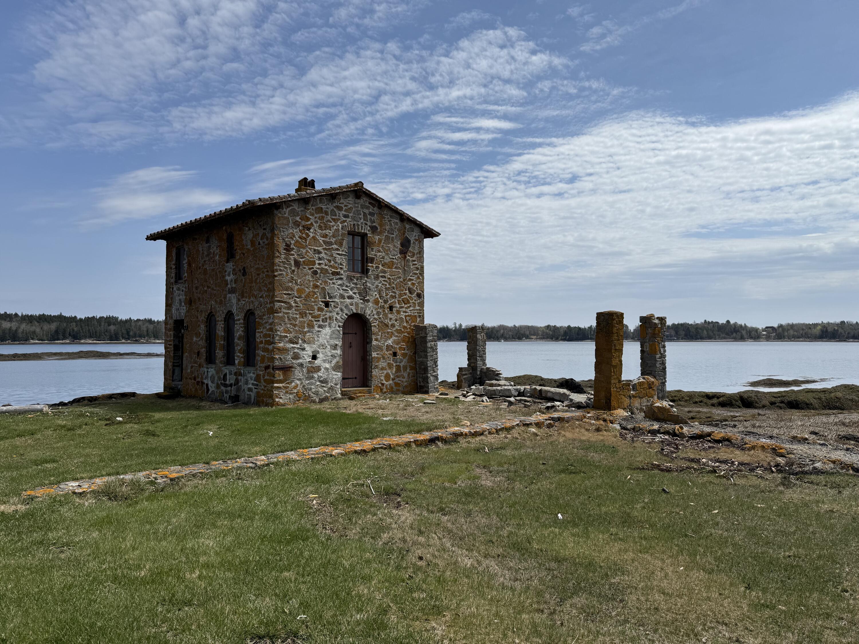 399 Hermit's Point Road Islesboro, ME 04848 - Photo 58 of 61 IMG_1430