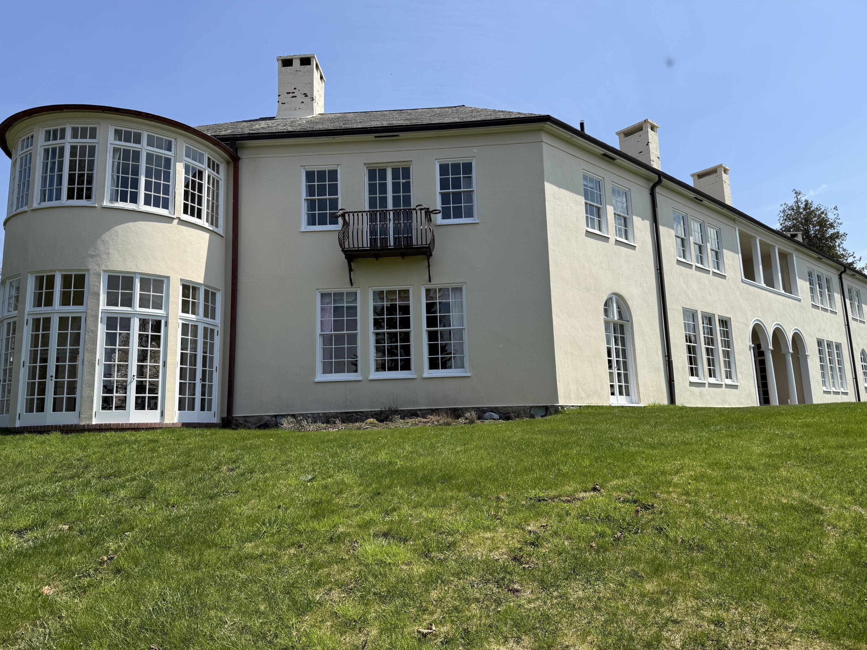 399 Hermit's Point Road Islesboro, ME 04848 - Photo 8 of 61 IMG_1381