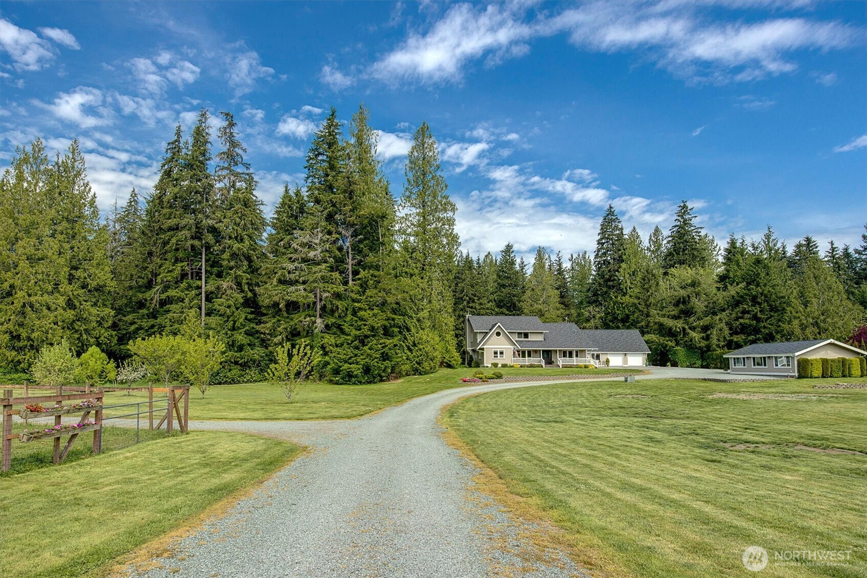 14214 Woods Lake Road Monroe, WA 98272 - Photo 2 of 40