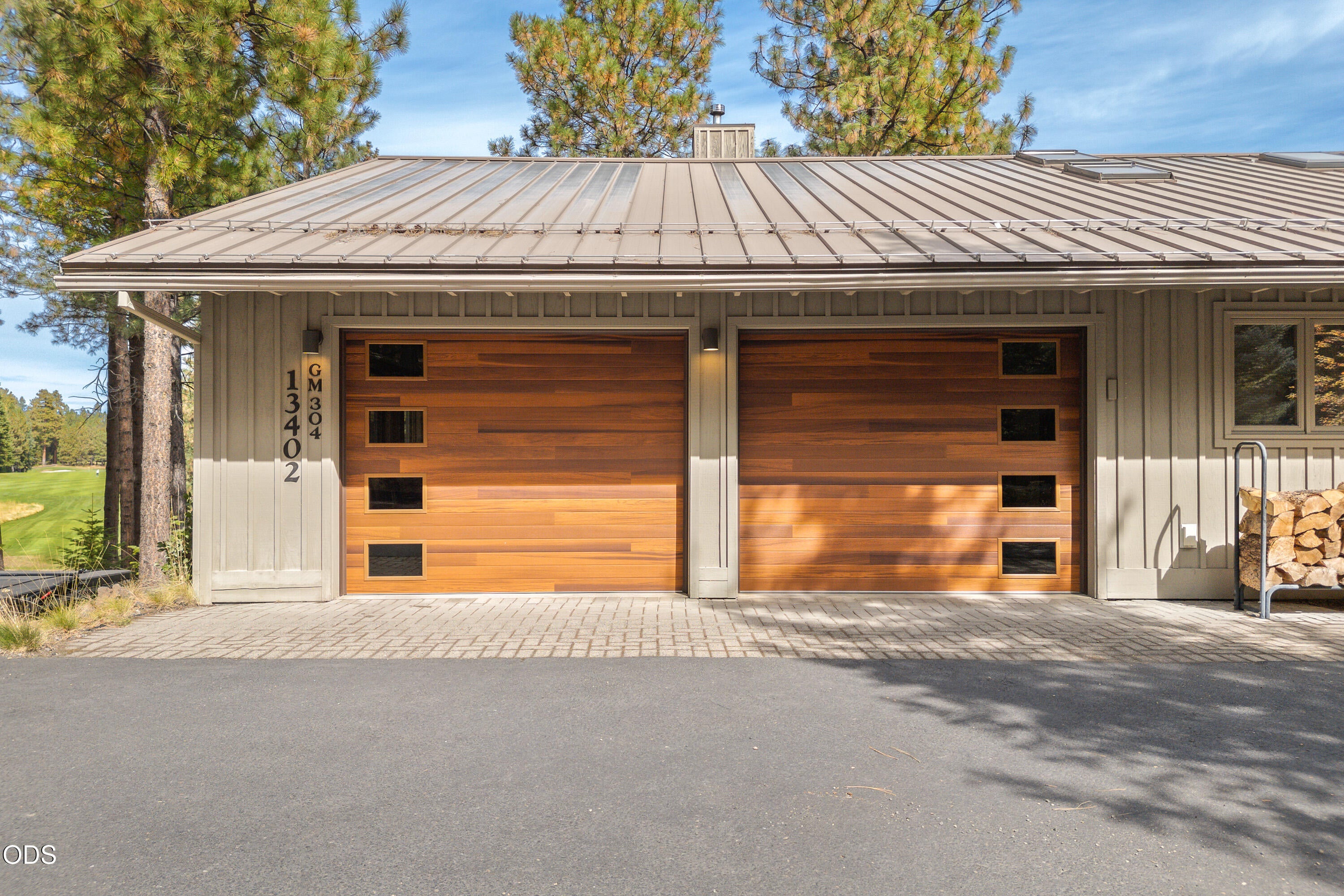 13402 Anapholis, Unit 304 Black Butte Ranch, OR 97759 - Photo 12 of 98 Gallery Image 12