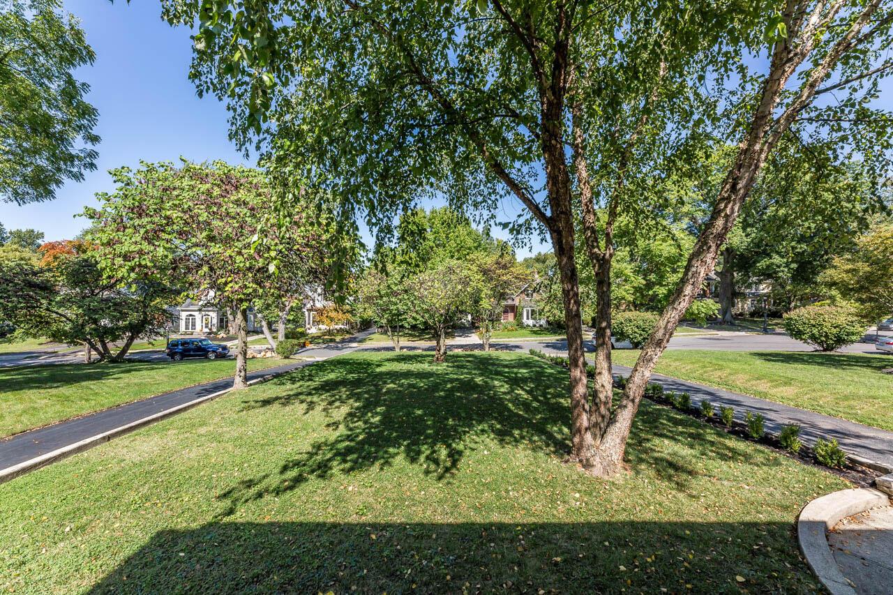81 East Torrence Road Columbus, OH 43214 - Photo 4 of 56 Gallery Image 4