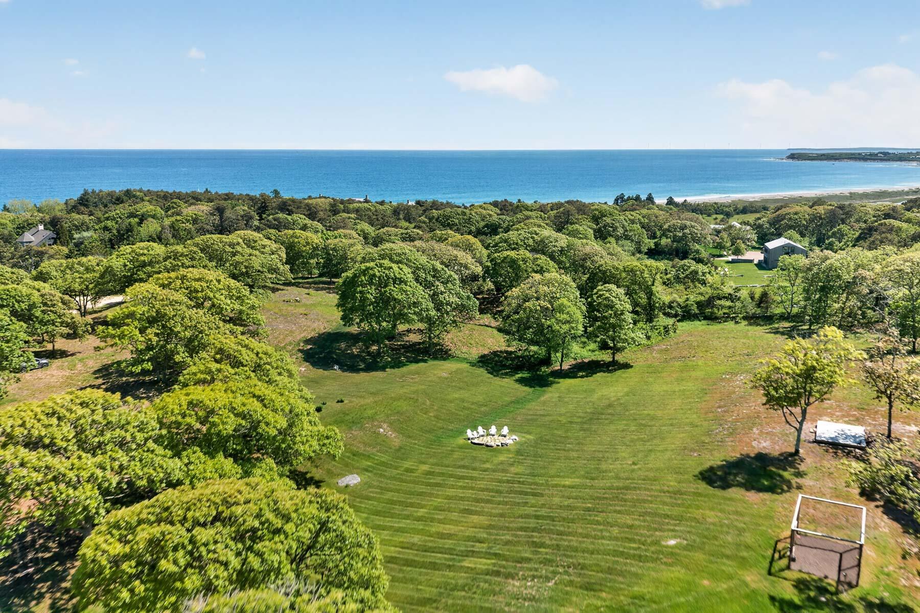 61 Stonewall Road Chilmark, MA 02535 - Photo 8 of 55 61 Stonewall Rd-0026LOW RES025