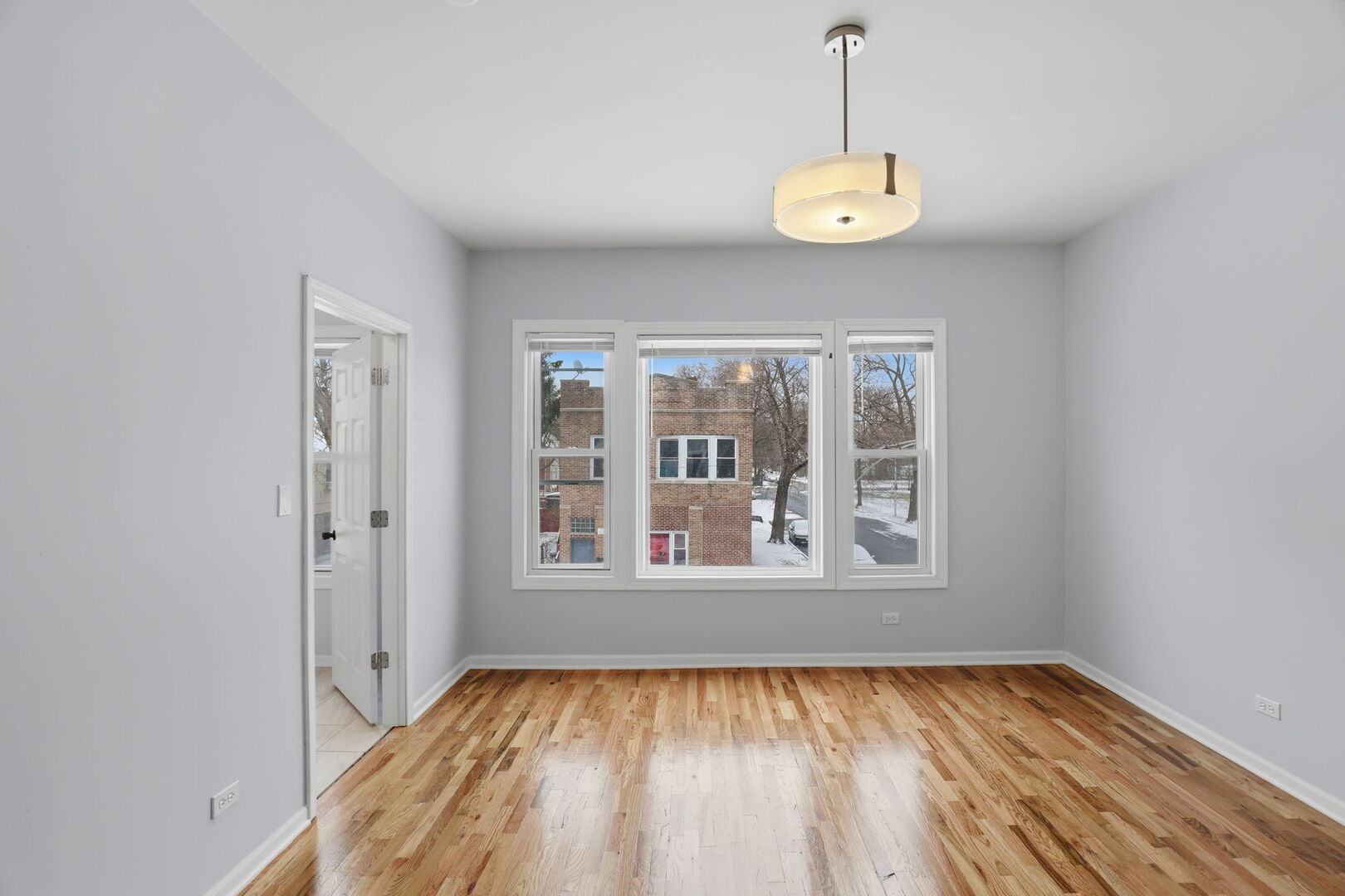 5256 South Carpenter Street Chicago, IL 60609 - Photo 12 of 20