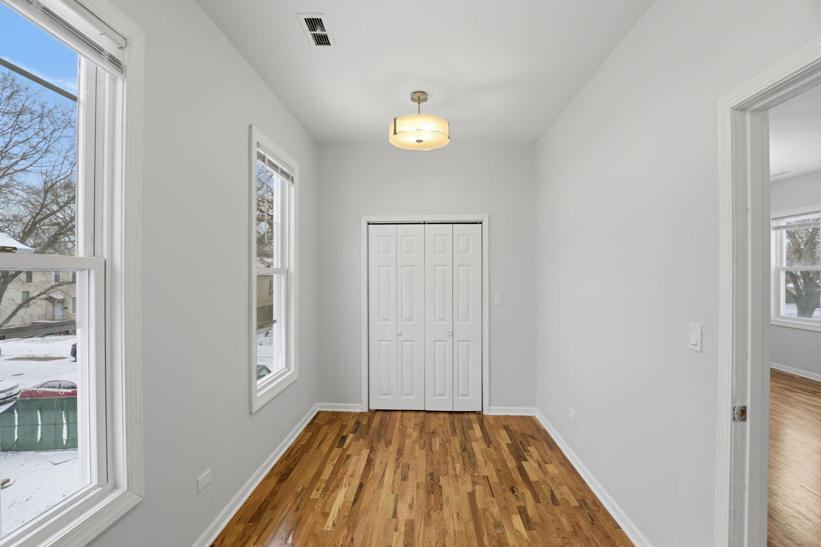 5256 South Carpenter Street Chicago, IL 60609 - Photo 14 of 20