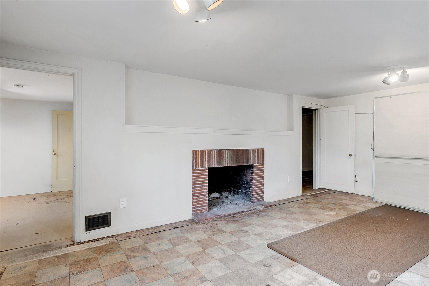 3002 Northwest 70th Street Seattle, WA 98117 - Photo 24 of 28