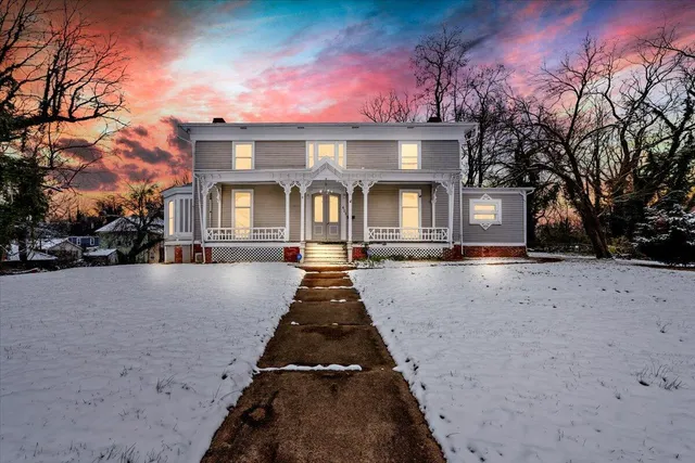 $235,000 | 621 10th Street Northwest, Roanoke, VA 24016