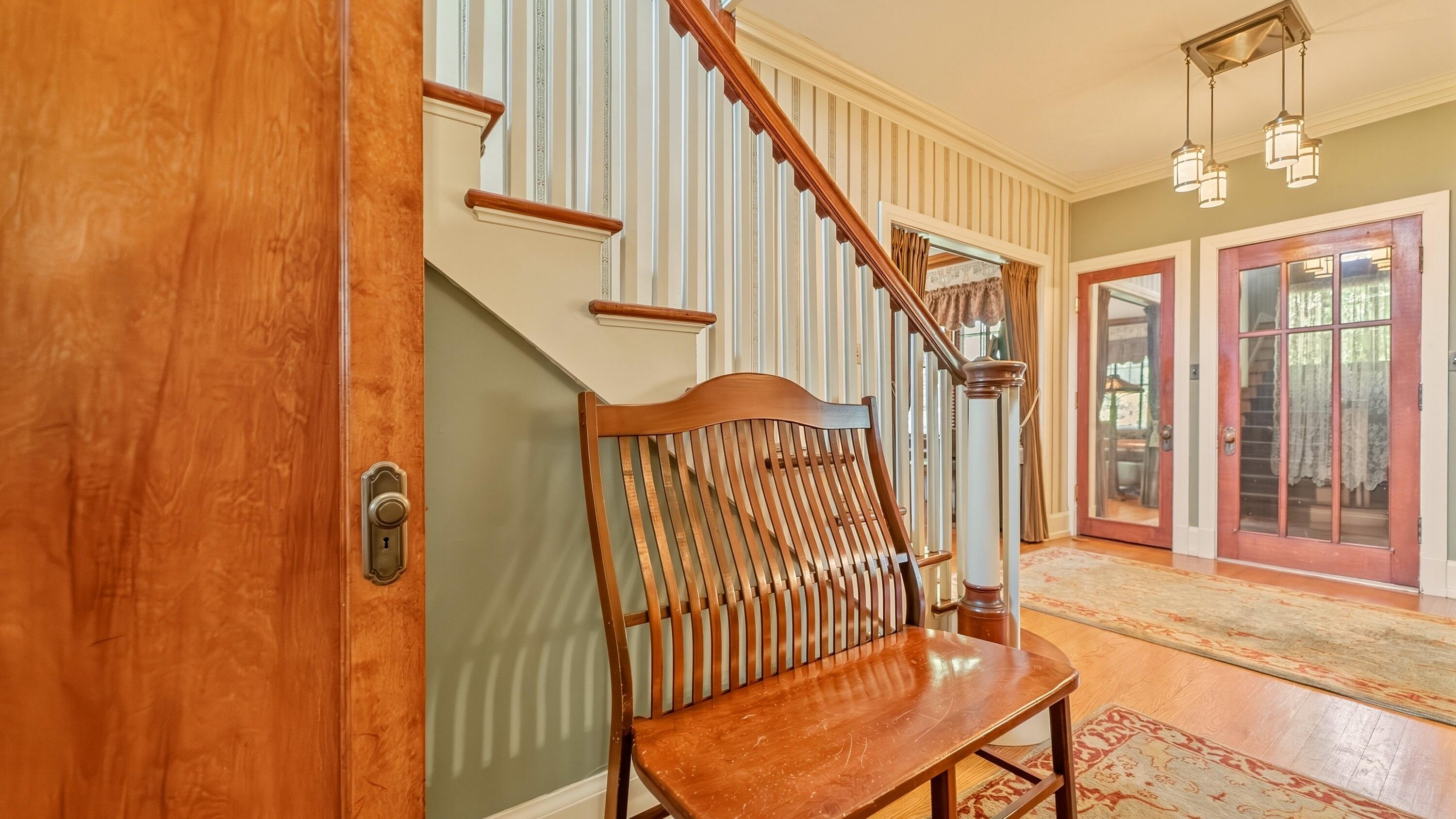 498 South Court Street Crown Point, IN 46307 - Photo 17 of 43 3000x1687