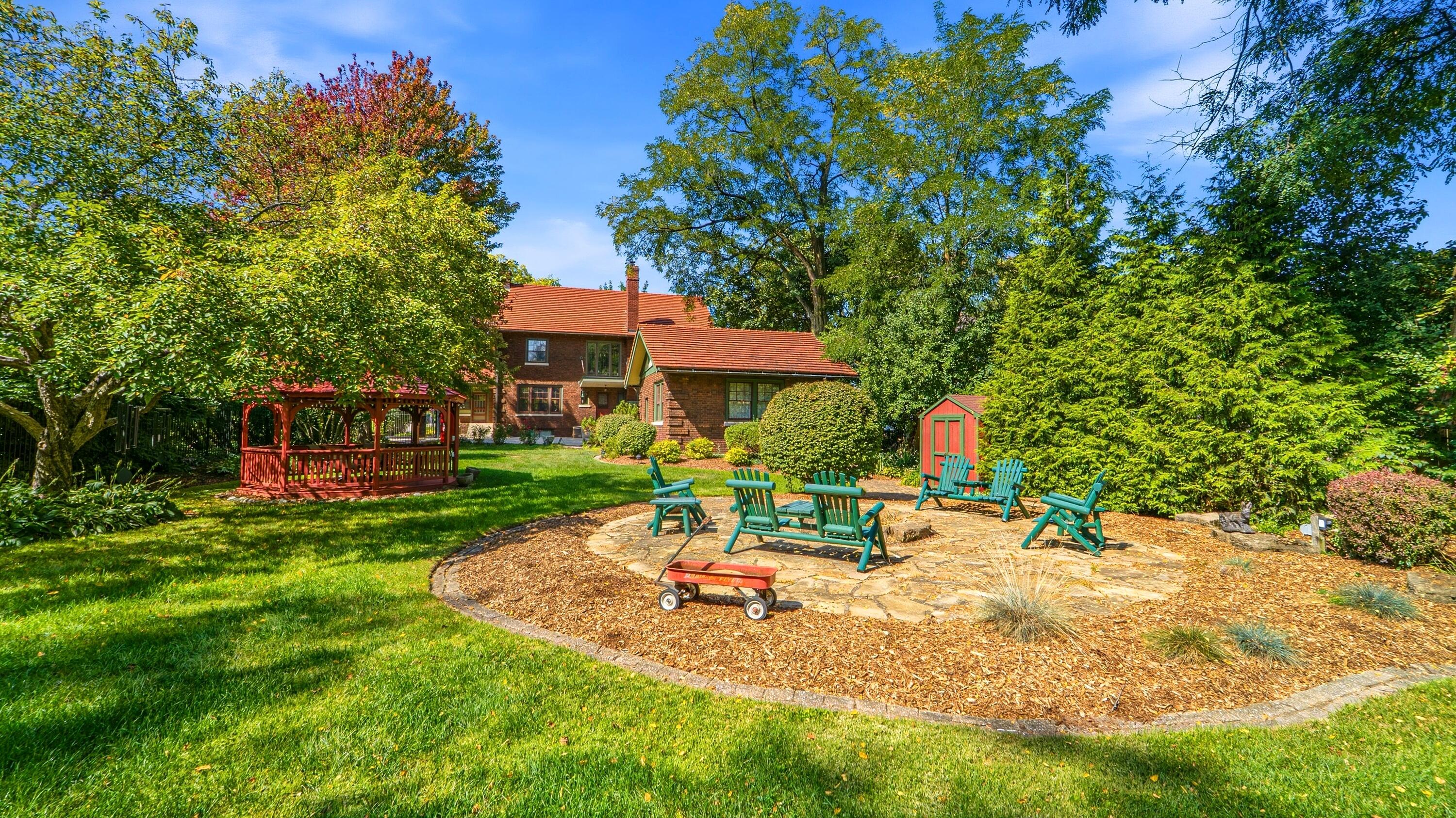 498 South Court Street Crown Point, IN 46307 - Photo 41 of 43 3000x1687