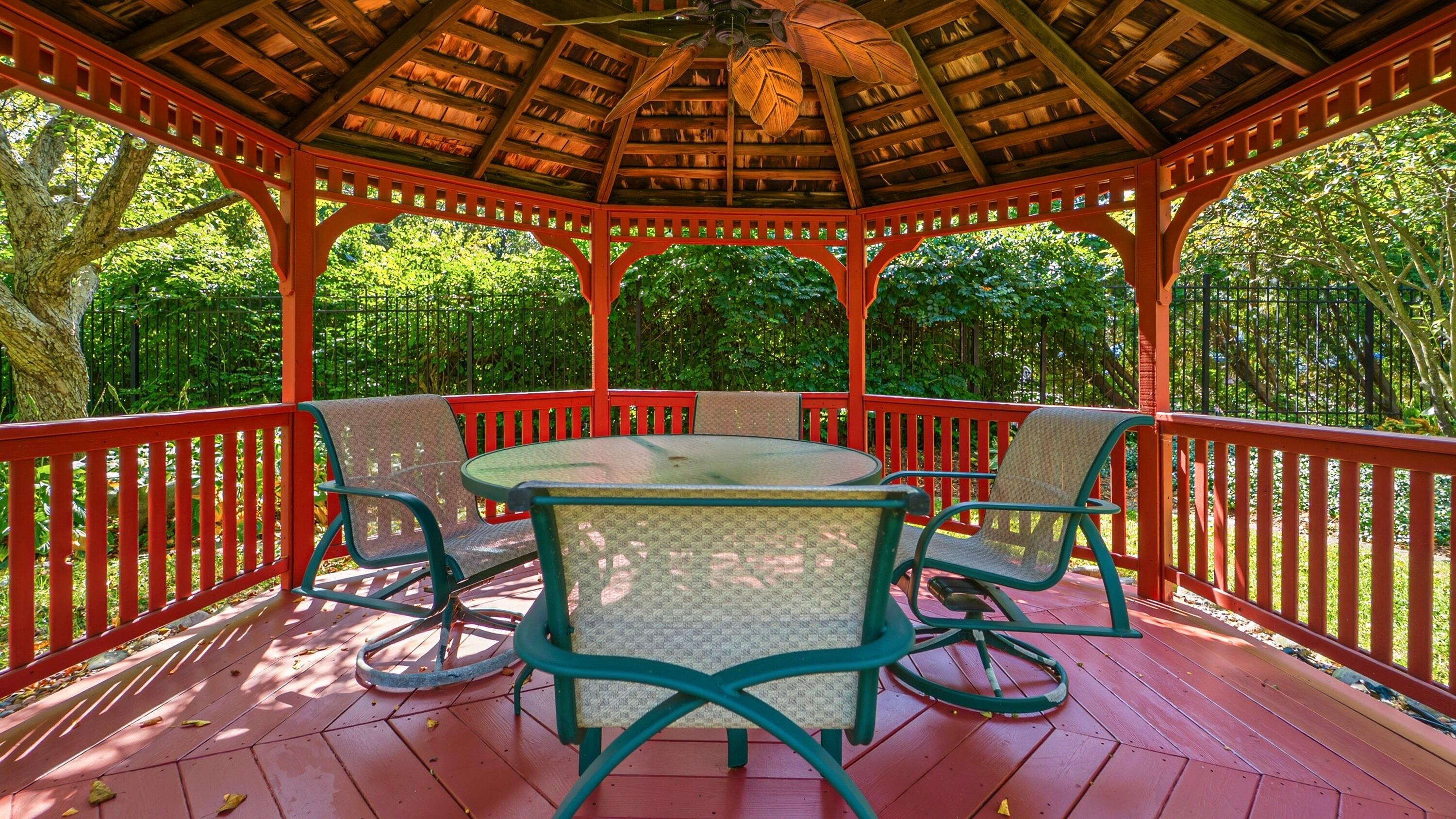 498 South Court Street Crown Point, IN 46307 - Photo 42 of 43 3000x1687