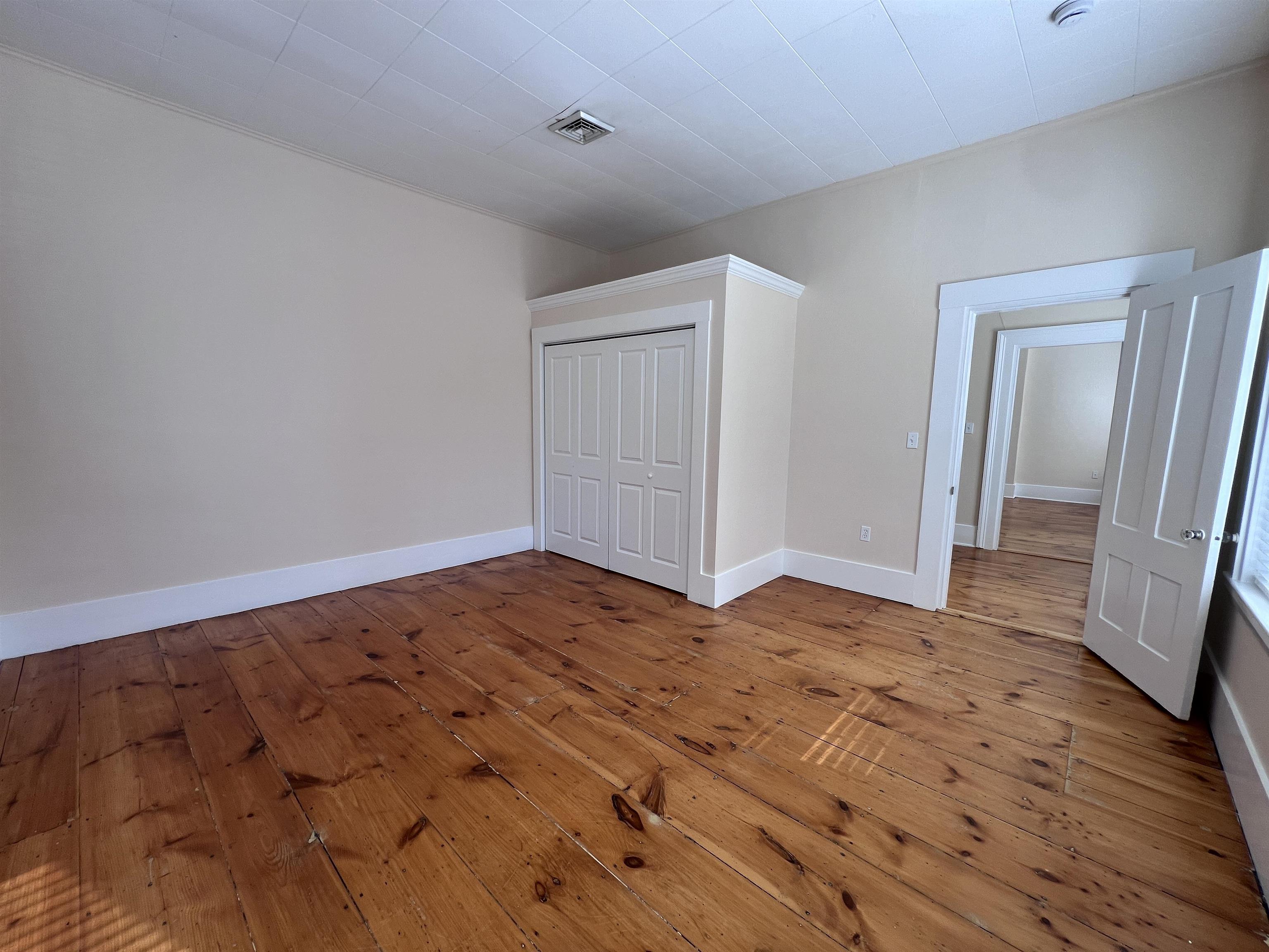 9 Forest Street, Unit 4 Exeter, NH 03833 - Photo 12 of 19