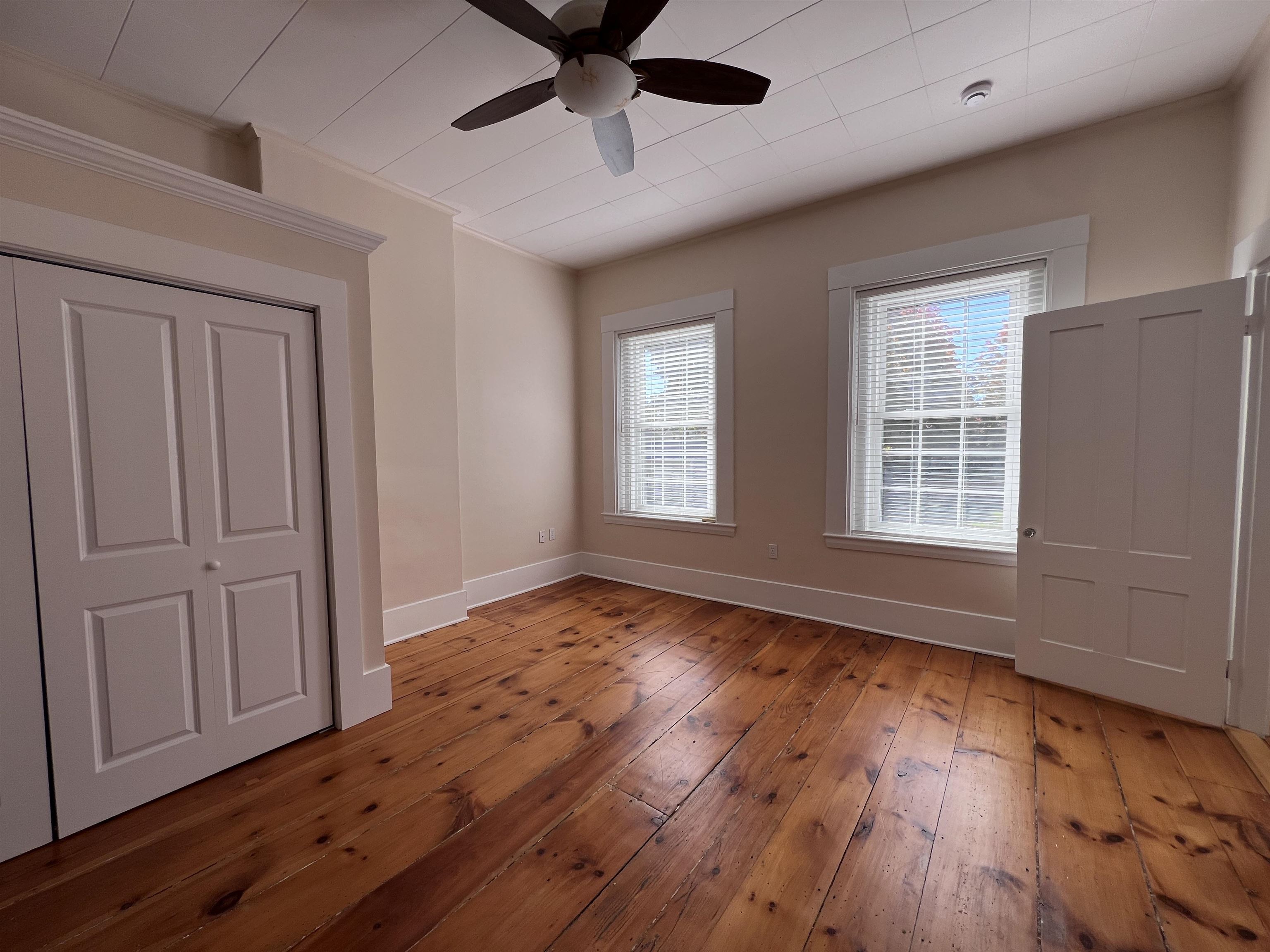 9 Forest Street, Unit 4 Exeter, NH 03833 - Photo 10 of 19