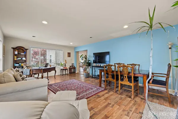 $786,000 | 74 Wildwood Avenue, Edison, NJ 08837