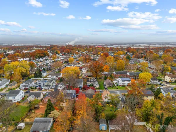 $786,000 | 74 Wildwood Avenue, Edison, NJ 08837