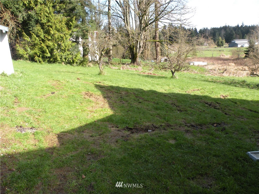 6009 Waller Road East Tacoma, WA 98443 - Photo 7 of 15