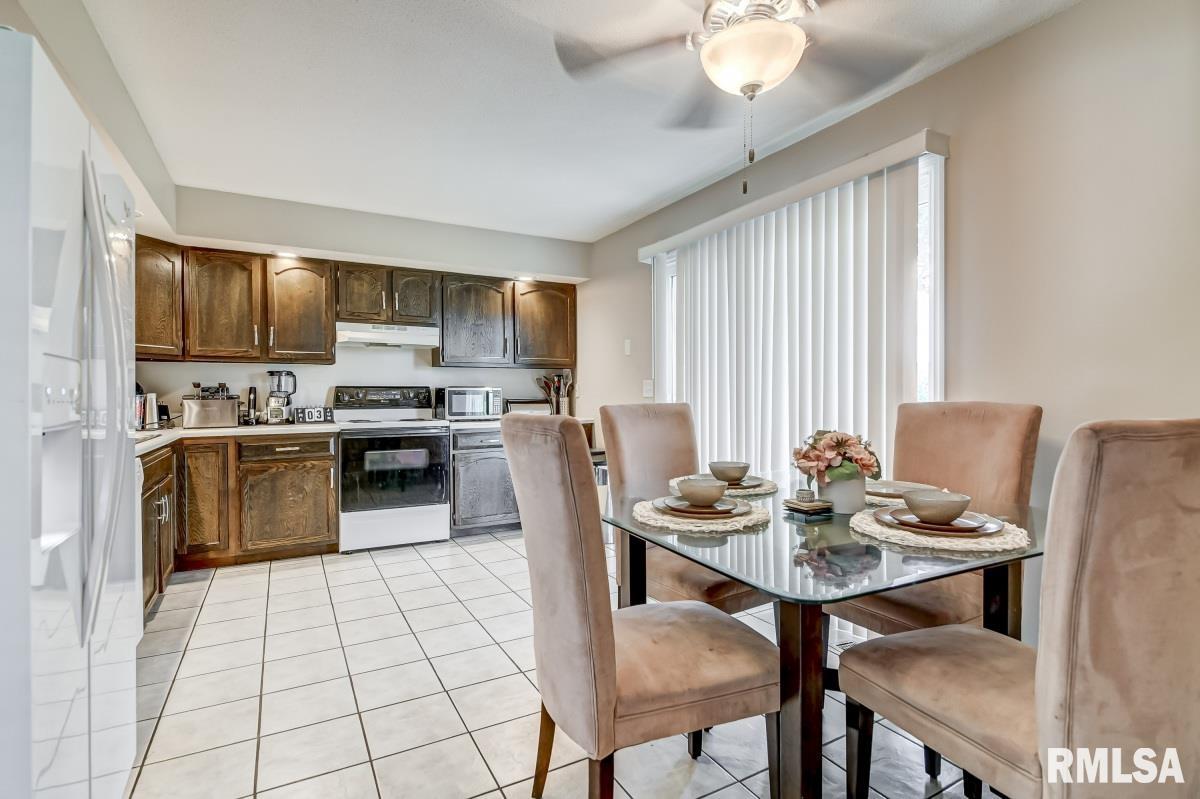 2901-2903 Interlacken Road Springfield, IL 62704 - Photo 5 of 24 Gallery Image 5
