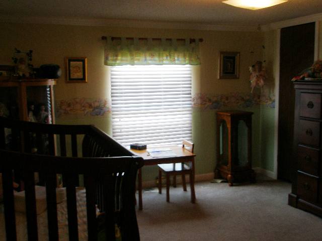 410 Roe Road Greenville, SC 29611 - Photo 8 of 12 Gallery Image 8