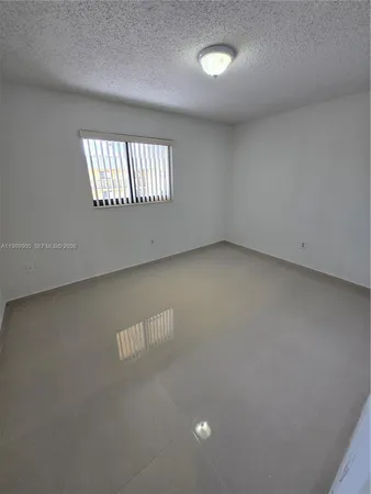 $2,000 | 6191 West 24th Avenue, Unit 209, Hialeah, FL 33016