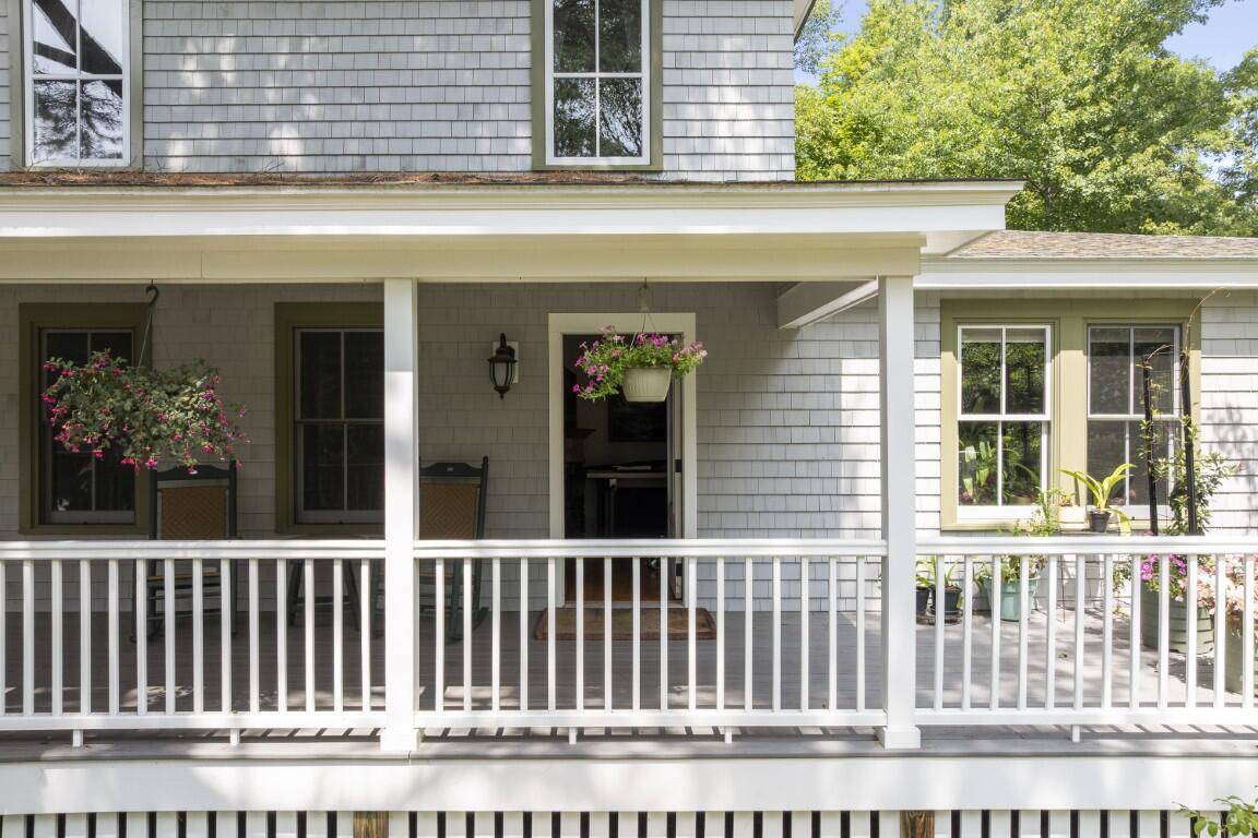 74-76 Bay Street Boothbay Harbor, ME 04538 - Photo 12 of 35 11