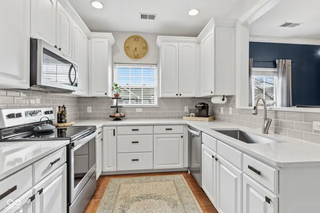 $330,000 | 1168 Shadow Ridge Road, Unit 38, Carmel, IN 46280