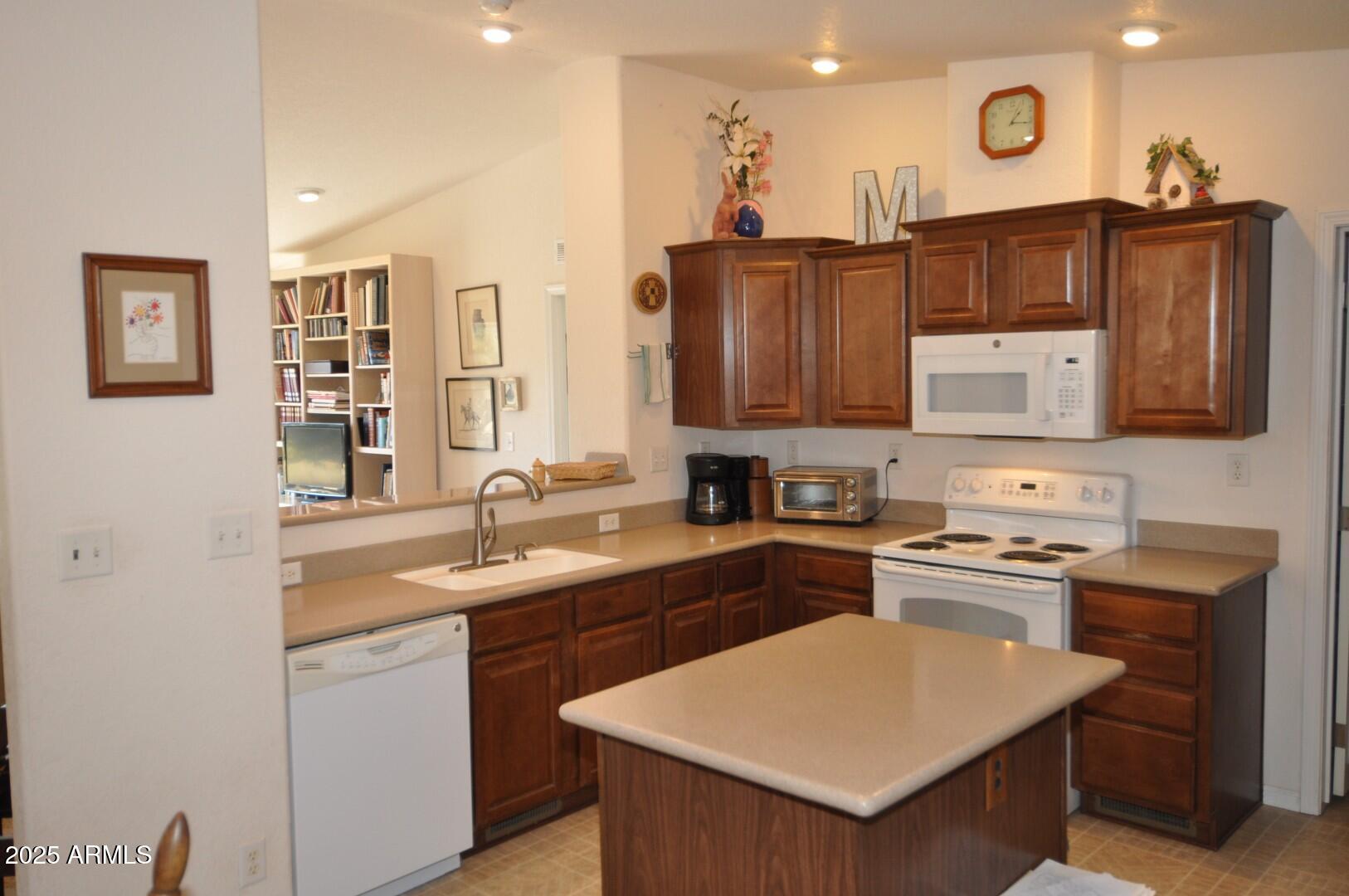 450 West 6th Street Eagar, AZ 85925 - Photo 6 of 41 DSC_0065