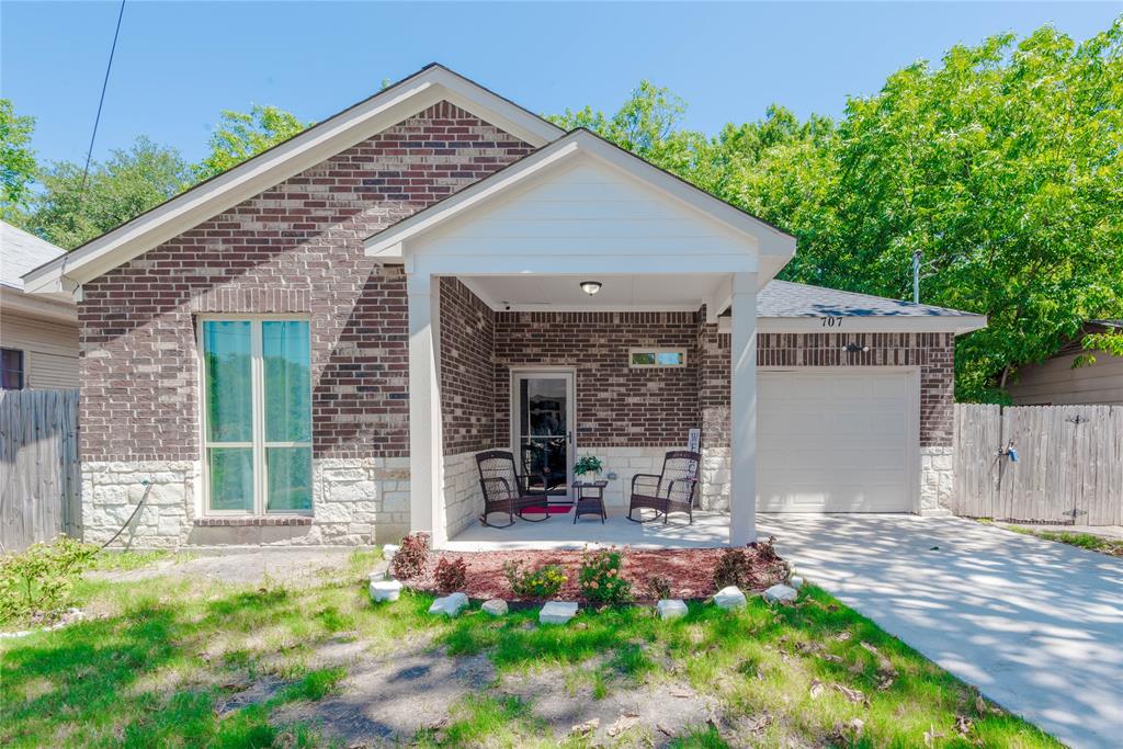 707 East College Street Terrell, TX 75160 - Photo 1 of 1 front view of a house with a yard
