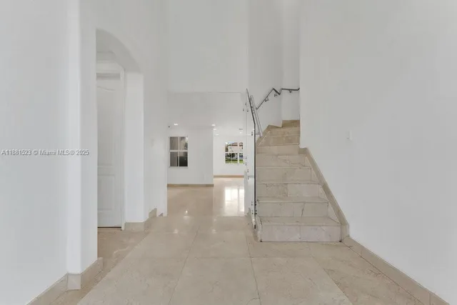 $750,000 | 7427 Northwest 113th Path, Doral, FL 33178