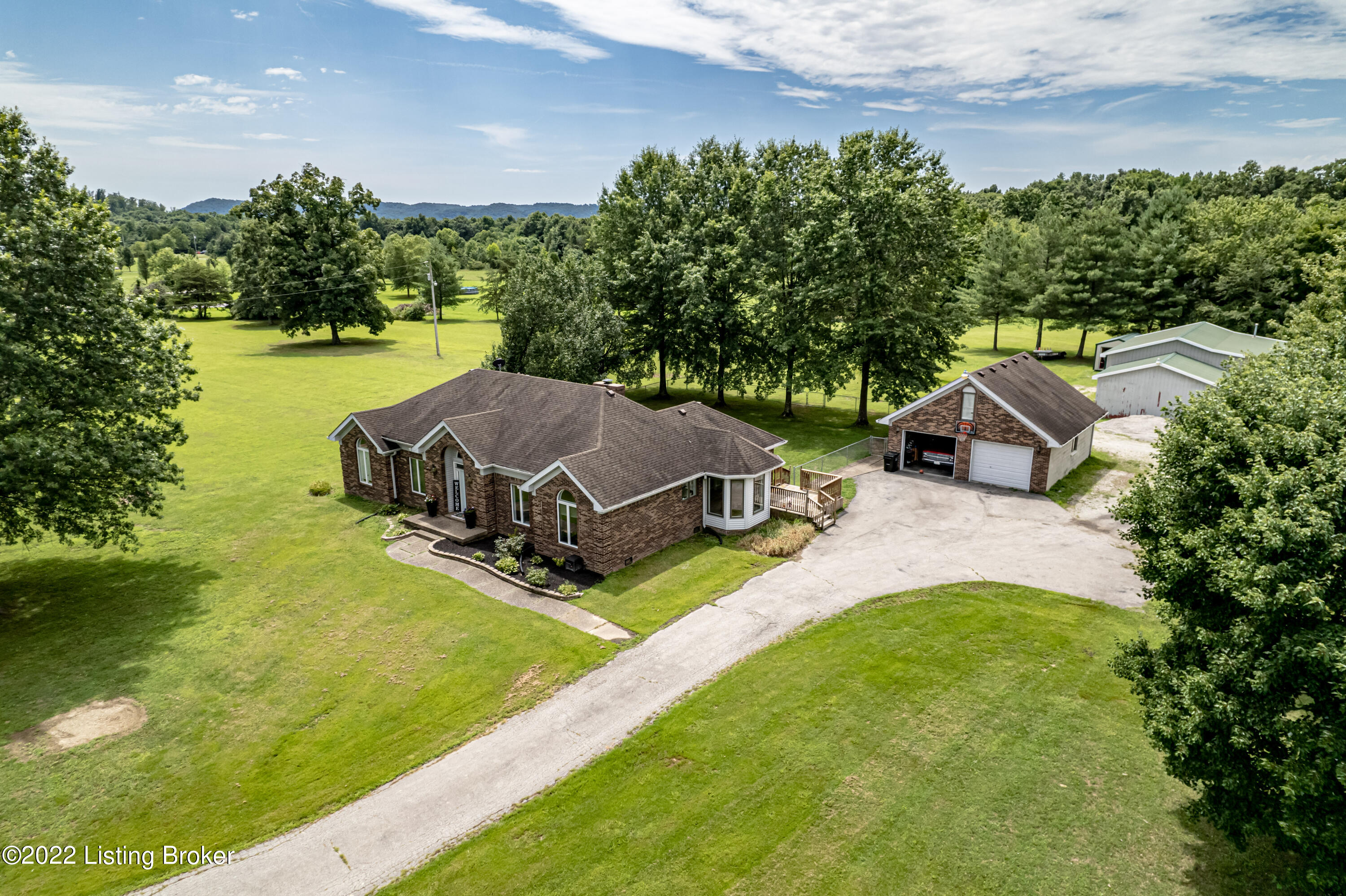 320 Long Lick Farm Road Shepherdsville, KY 40165 - Photo 5 of 66 DJI_0259