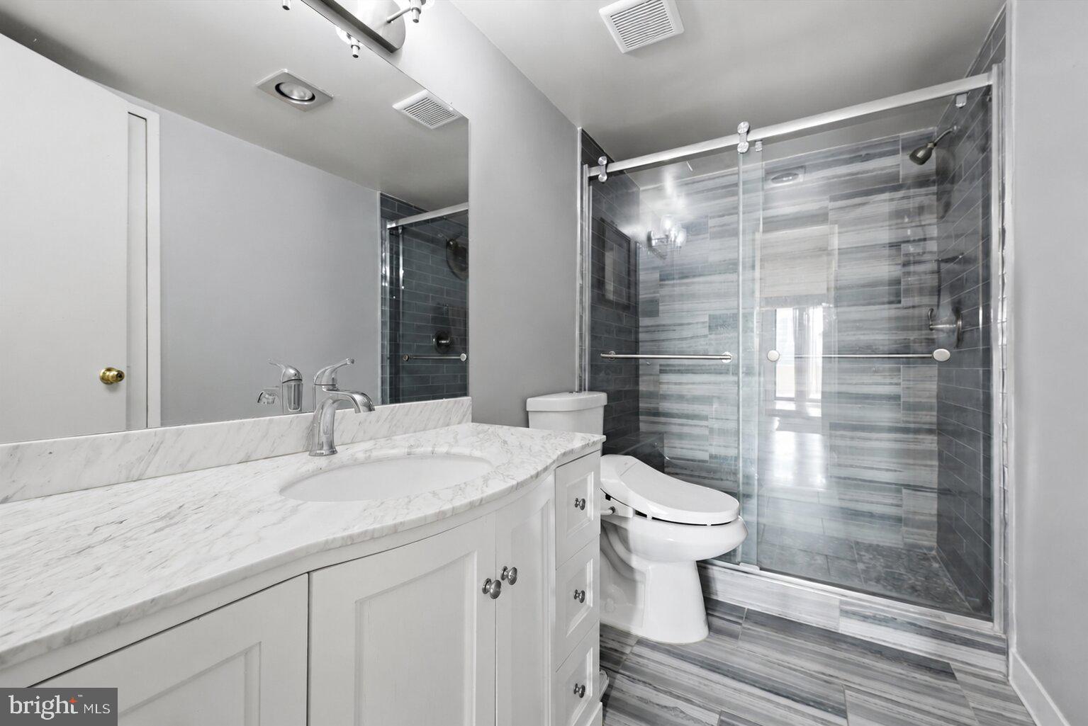 1800 Old Meadow Road, Unit 1204 McLean, VA 22102 - Photo 12 of 20