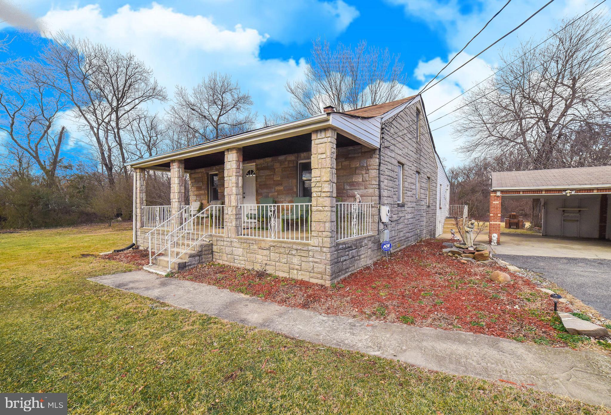 2920 Tucker Road Fort Washington, MD 20744 - Photo 20 of 28 Front porch