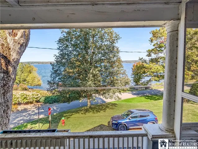 $950,000 | 29 Whitfield Avenue, Chautauqua, NY 14722